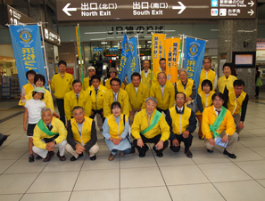 JR浜松駅コンコースにて